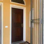 La Maison Des Lions Vacanze Accesso Diretto Localita Apartmán *