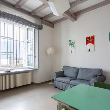 La Maison Des Lions Vacanze Accesso Diretto Localita Apartment