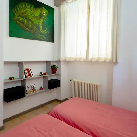 Apartment La Maison Des Lions Vacanze Accesso Diretto Localita Cannobio