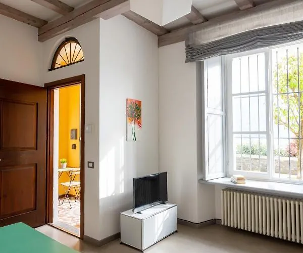 公寓 La Maison Des Lions Vacanze Accesso Diretto Localita *