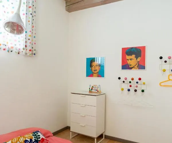公寓 La Maison Des Lions Vacanze Accesso Diretto Localita 坎诺比奥
