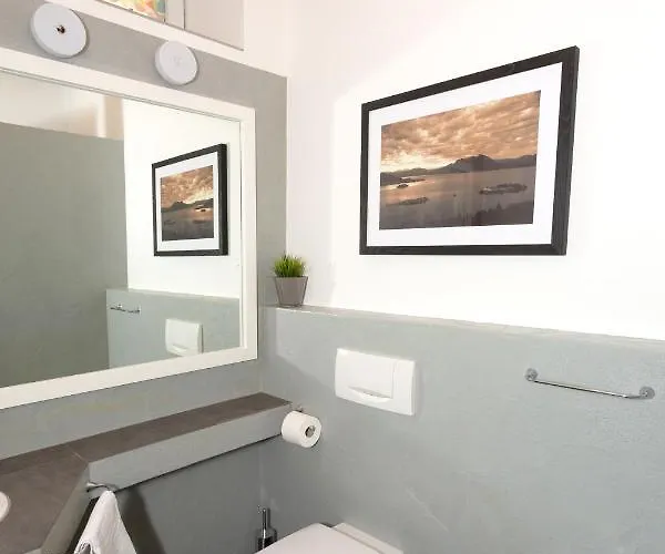 La Maison Des Lions Vacanze Accesso Diretto Localita * カンノビオ