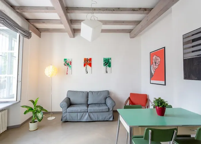 公寓 La Maison Des Lions Vacanze Accesso Diretto Localita 坎诺比奥